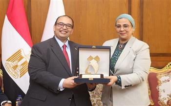 خلال زيارتها لجامعة كفر الشيخ.. المستشارة أمل عمار: الجامعات المصرية شريكًا رئيسيًا في نشر ثقافة المساواة 