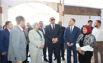 محافظ كفرالشيخ ورئيسة المجلس القومي للمرأة يتفقدان مقر المعرض الدائم لرائدات فرع المجلس القومي للمرأة