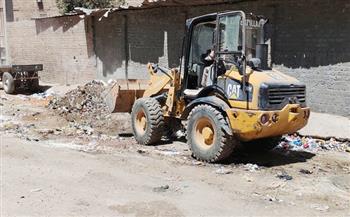 محافظ أسيوط: تكثيف أعمال النظافة ورفع المخلفات بمركز منفلوط لتحسين مستوى الخدمات