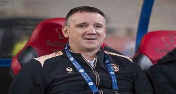 رازوفيتش يناقش تفاصيل برنامج إعداد الزمالك للموسم الجديد  