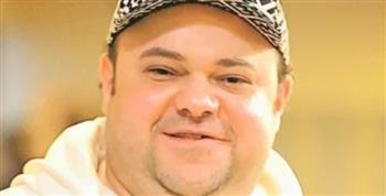 مدحت تيخا يتقدم ببلاغ ضد شخص بتهمة السب والقذف عبر الهاتف.. والنيابة تحقق