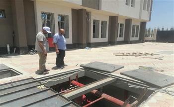 جولة تفقدية لرئيس مدينة مرسى علم لمتابعة سير العمل بالوحدة المحلية الجديدة ومشروع الصرف الصحي 
