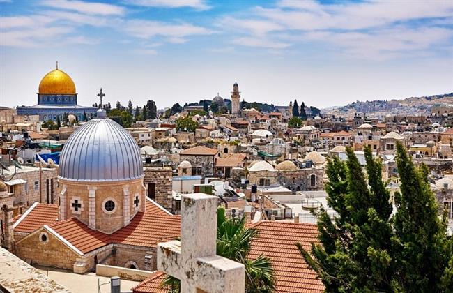 محافظة القدس: استشهاد مواطن فلسطيني برصاص الاحتلال الإسرائيلي عند حاجز مخيم شعفاط