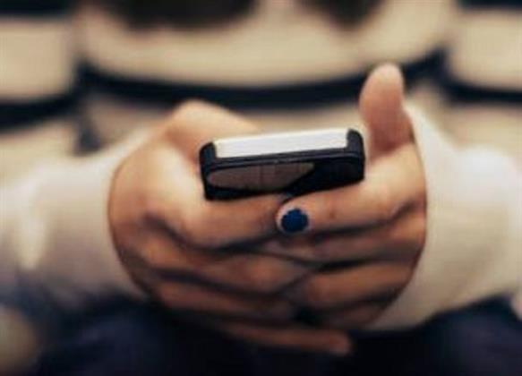 بعد تصدر الإناث خدمات الدعم النفسي بمنصة وزارة الصحة.. هل أصبحت المرأة أكثر وعيًا بصحتها النفسية؟| خاص