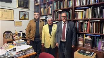  زاهي حواس ينعى الدكتور محمد عبد المقصود الأمين العام الأسبق للمجلس الأعلى للآثار
