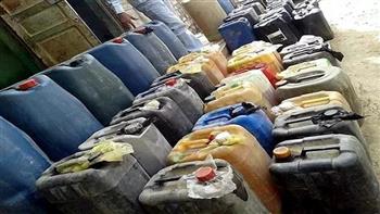قبل بيعها في السوق السوداء.. تموين سوهاج يضبط 20 ألف لتر سولار ويحرر 3 محاضر 