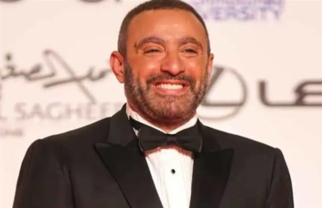 أحمد السقا: لا أشغل نفسي بالمنافسة على الإيرادات وأتمنى النجاح للجميع