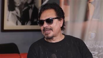 محمد رياض: "لن أعيش في جلباب أبي" يمتلك كل مقومات النجاح على خشبة المسرح
