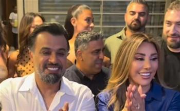 نجوى كرم تنفي شائعات انفصالها بظهور لافت مع زوجها