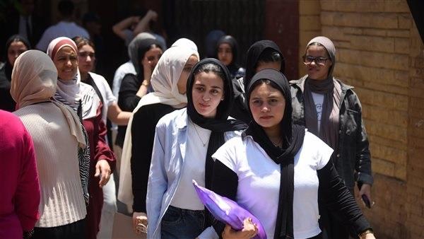 قبل إعلان نتيجة الثانوية العامة.. نصائح لتهيئة أبنائك نفسيا لتقبل النتيجة بثقة وهدوء
