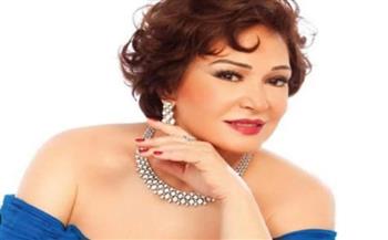 لبلبة  تتألق بفيلمين في موسم الصيف