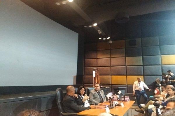 في ندوة حفل توقيع كتابها.. محمد فتحي: إسعاد يونس «صانعة بهجة» وإيقاع مصري دافئ يعيش في ذاكرتنا