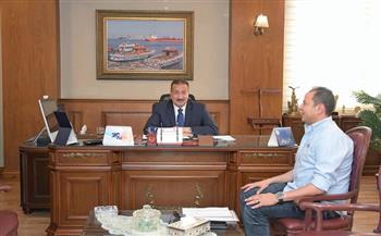 محافظ بورسعيد يستقبل النائب حسن عمار لبحث تطوير الخدمات ومتابعة المشروعات التنموية