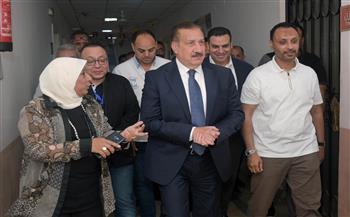 محافظ بورسعيد يتفقد "مركز طب الأسنان" بمبنى الإرشاد الوراثي بحي العرب لمتابعة مستوى الخدمات الطبية