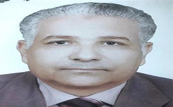 بعد فوزه بجائزة الدولة التقديرية.. محمد نجيب التلاوي مسيرة أكاديمية أثرت النقد الأدبي