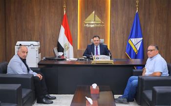 محافظ دمياط يلتقى مع رئيس مجلس إدارة والعضو المنتدب لشركة مدينة دمياط للأثاث ويناقشان أوجه التعاون المشترك لدع