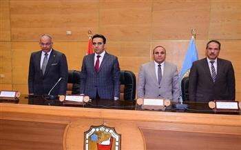 كلية الهندسة بجامعة سوهاج تحتفل بتخريج دفعة جديدة من المهندسين وسط حضور أكاديمي ونقابي