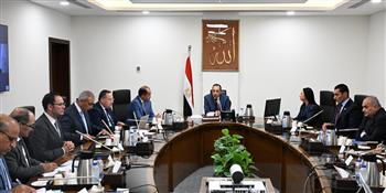 رئيس الوزراء يستعرض عددًا من المقترحات للبرنامج الوطني لاكتشاف ورعاية الموهوبين