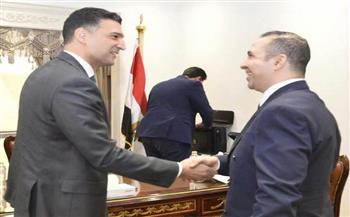 أمين سر "صناعة النواب" يشيد بقرارات وزير الصناعة بشأن تبسيط التراخيص ومعالجة المجمعة العشرية