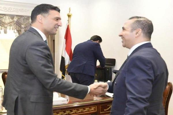 أمين سر "صناعة النواب" يشيد بقرارات وزير الصناعة بشأن تبسيط التراخيص ومعالجة المجمعة العشرية