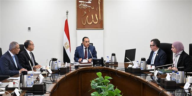 رئيس الوزراء يتابع جهود حوكمة التمويلات التنموية للمشروعات المختلفة