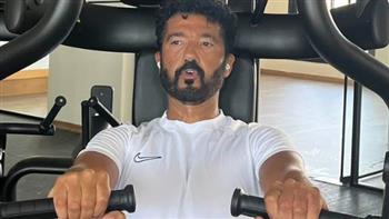 خالد النبوي يوجه رسالة تحفيزية لجمهوره من داخل الجيم 