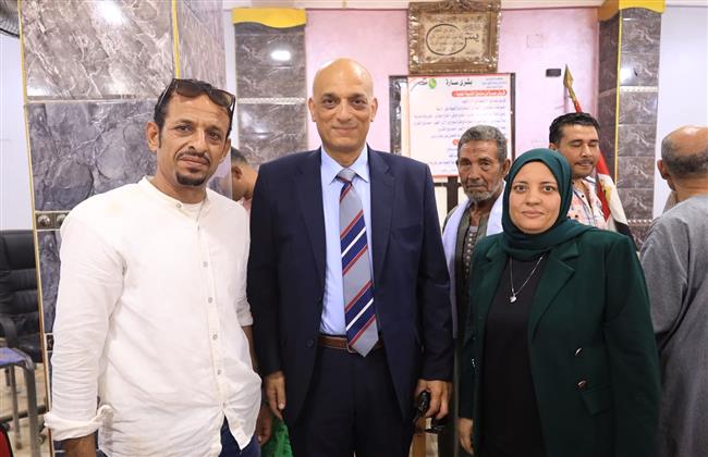 محافظ الشرقية: تعميم مبادرة «يوم في حياة كل قرية» أسبوعيًا لتحسين الخدمات وتلبية احتياجات المواطنين