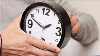 موعد التوقيت الشتوي.. متى يتم تغيير الساعة في مصر؟