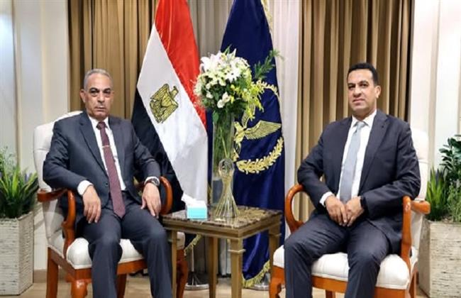 محافظ الإسماعيلية يهنئ مدير الأمن الجديد ويؤكد أهمية التكامل بين الأجهزة التنفيذية والأمنية