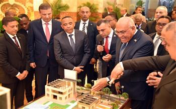رئيس مدغشقر: حريصون على تعزيز علاقات الشراكة والتعاون مع مصر بكافة المجالات الصناعية والتنموية 