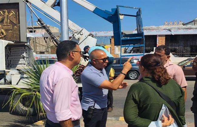 إحلال 468 كشاف ليد ببورفؤاد وتطوير إنارة عاطف السادات بالشرق.. حملات انضباط ونظافة موسعة بأحياء بورسعيد