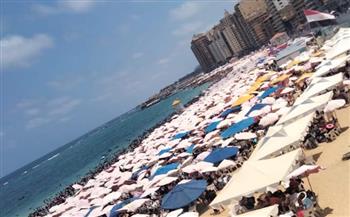 الإسكندرية: شواطئ القطاع الشرقي تسجل إشغالًا كاملًا في آخر جمعة من يوليو