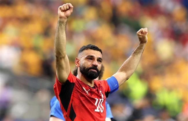 العرب في المونديال.. محمد صلاح يبكي احتفالا بتأهل مصر التاريخي لدور الـ16|صور