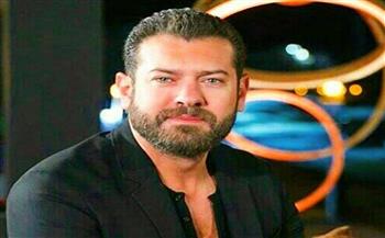عمرو يوسف يساند محمد هاني بعد الانتقادات: إنت جامد.. واللي جاي أعظم بإذن الله