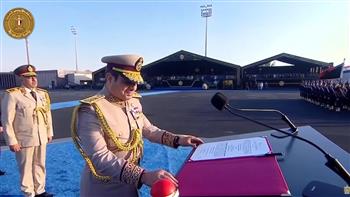 الرئيس السيسي يوقع وثيقة افتتاح القيادة الاستراتيجية بالعاصمة الجديدة 