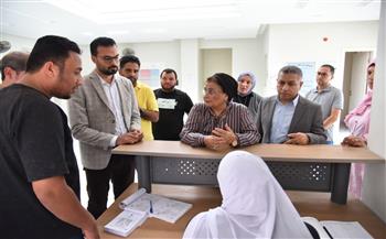 ‎نائب وزير الصحة تُجري جولة ميدانية بمطروح لتعزيز الرعاية الأولية والصحة الإنجابية