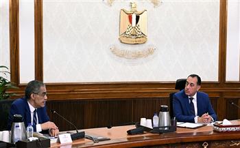 رئيس الوزراء يستعرض مع وزير الدولة للإعلام آليات تنفيذ تكليفات الرئيس السيسي