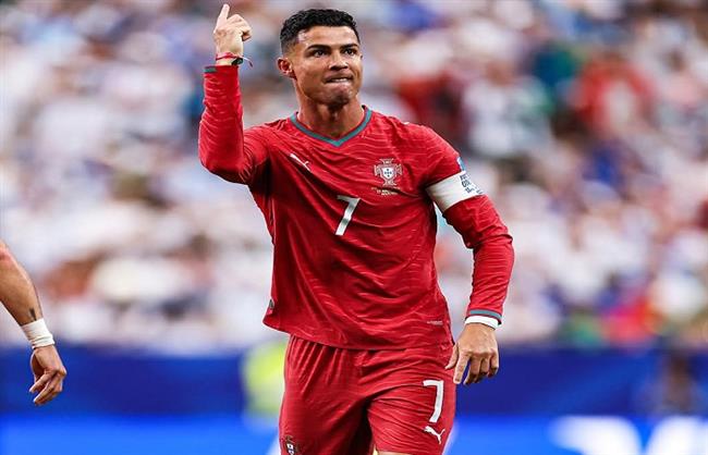 كأس العالم 2026.. رونالدو يسعى لقيادة البرتغال لربع النهائي أمام إسبانيا   