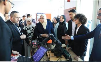 وزير التعليم العالي يتفقد جامعة حلوان الأهلية ويشهد إطلاق منصة "حلوان بلس جونيور" والموقع الإلكتروني الرسمي 