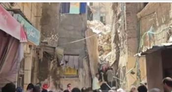  إصابة شخص إثر انهيار عقار قديم صادر له قرار هدم بمنطقة بحري في الإسكندرية