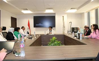 نائب وزير الصحة تبحث مع منظمة إنقاذ الطفل تعزيز التعاون لدعم الفتيات وتحقيق مستهدفات الاستراتيجية الوطنية