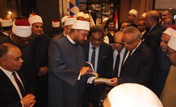 أمين الأعلى للشئون الإسلامية يشارك في افتتاح معرض مكتبة الإسكندرية للكتاب