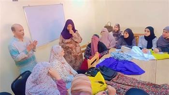 ورش التفصيل والخياطة تواصل فعالياتها بقصر ثقافة الزعيم جمال عبد الناصر بقرية بني مر