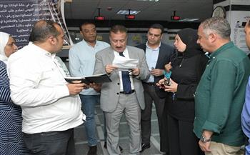محافظ بورسعيد يشدد على سرعة إنجاز المعاملات وتقديم كافة التسهيلات للمواطنين داخل المركز التكنولوجي 