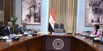 رئيس الوزراء يتابع جهود دفع قطاع السياحة