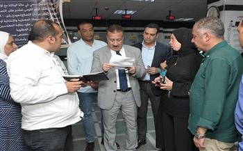 محافظ بورسعيد يشدد على سرعة إنجاز المعاملات وتقديم كافة التسهيلات للمواطنين