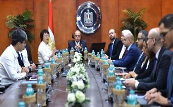 وزير الاستثمار يبحث مع شركة "جيانغسو تشانغهونغ" الصينية إنشاء مصنع لمعدات وخطوط إنتاج السيارات