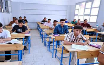 الثانوية العامة بسوهاج.. هدوء داخل اللجان وتشديدات لمنع الغش في امتحاني الفيزياء والتاريخ