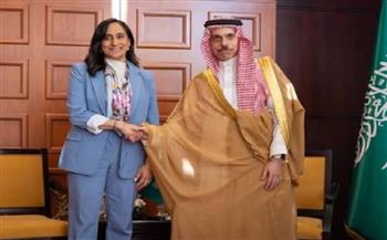 وزيرا خارجية السعودية وكندا يبحثان سبل تعزيز التعاون وفتح آفاق أوسع للشراكة