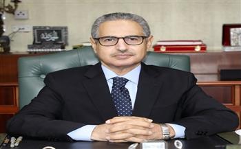 محافظ بني سويف يهنئ الطالب بدر محمود حسن بمدرسة شركة مياه الشرب والصرف الصحي لحصوله على المركز الأول 